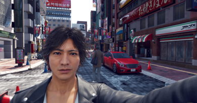 Yamagi taking a selfie on Nakamichi Street, Kamurocho.