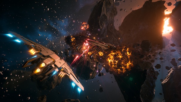 Everspace 2 attack ships on fire